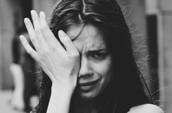 ДОБРЫХ И ГЛУБОКИХ ЖЕНЩИН ТАК ЧАСТО ВОСПРИНИМАЮТ НЕПРАВИЛЬНО