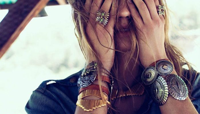 Оставайтесь одинокими, пока не найдете человека, который исцелит вас