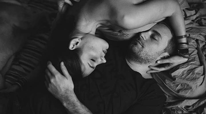 Если вы не можете поговорить с партнером об этих 9 вещах — отношения обречены