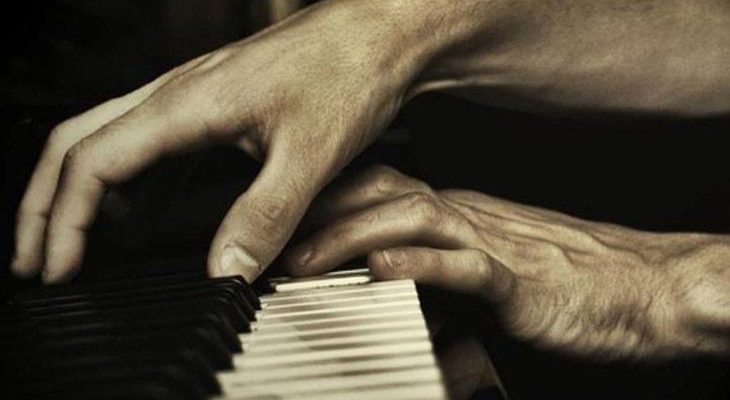 Что расскажут о мужчине его руки. Смотрите и делайте выводы!